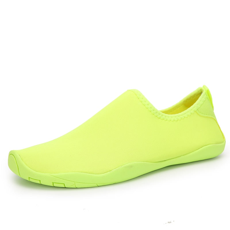 Chaussures d'eau jaunes